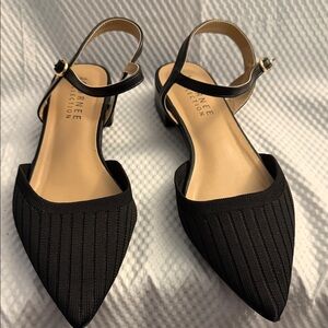 Journee Collection Black Pointed Flats with Ankle Strap